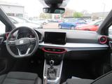 Seat ARONA  FR 1,0 TSI *AHK+ACC+KEYFREE+CAM+PDC - mit Benzin-Antrieb: Alcantara, mit Navigationssystem, mit Klimaanlage