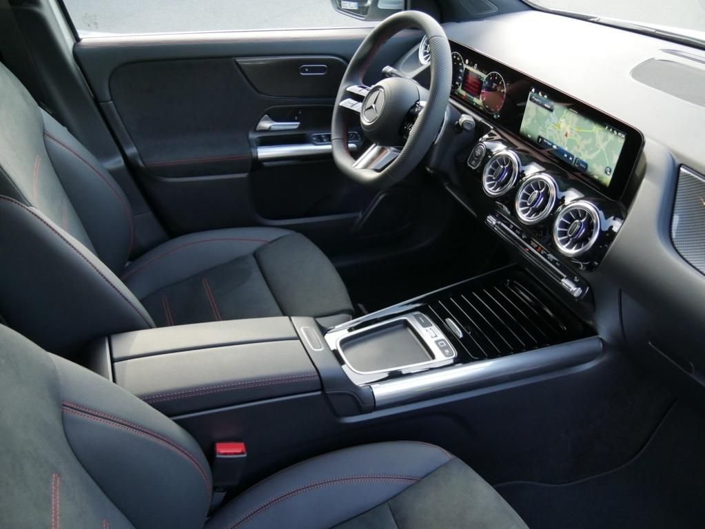 Mercedes-Benz GLA 200 |AMG|Edition|KEYL|NAVI|MBeam|AHK|DISTR