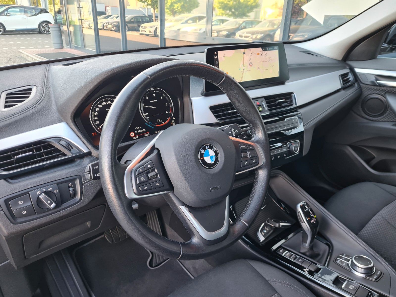 BMW X2 s18d Advantage - LED - NAVI+ - HUD - CAM - foto 10