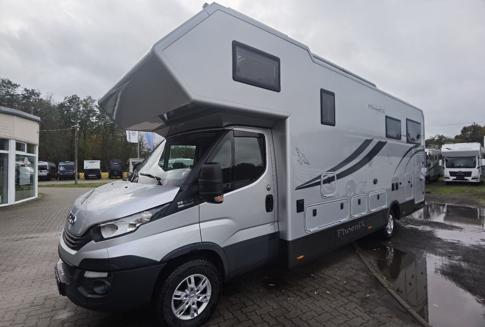 Fahrzeugabbildung Phoenix 8300 BMRSLX