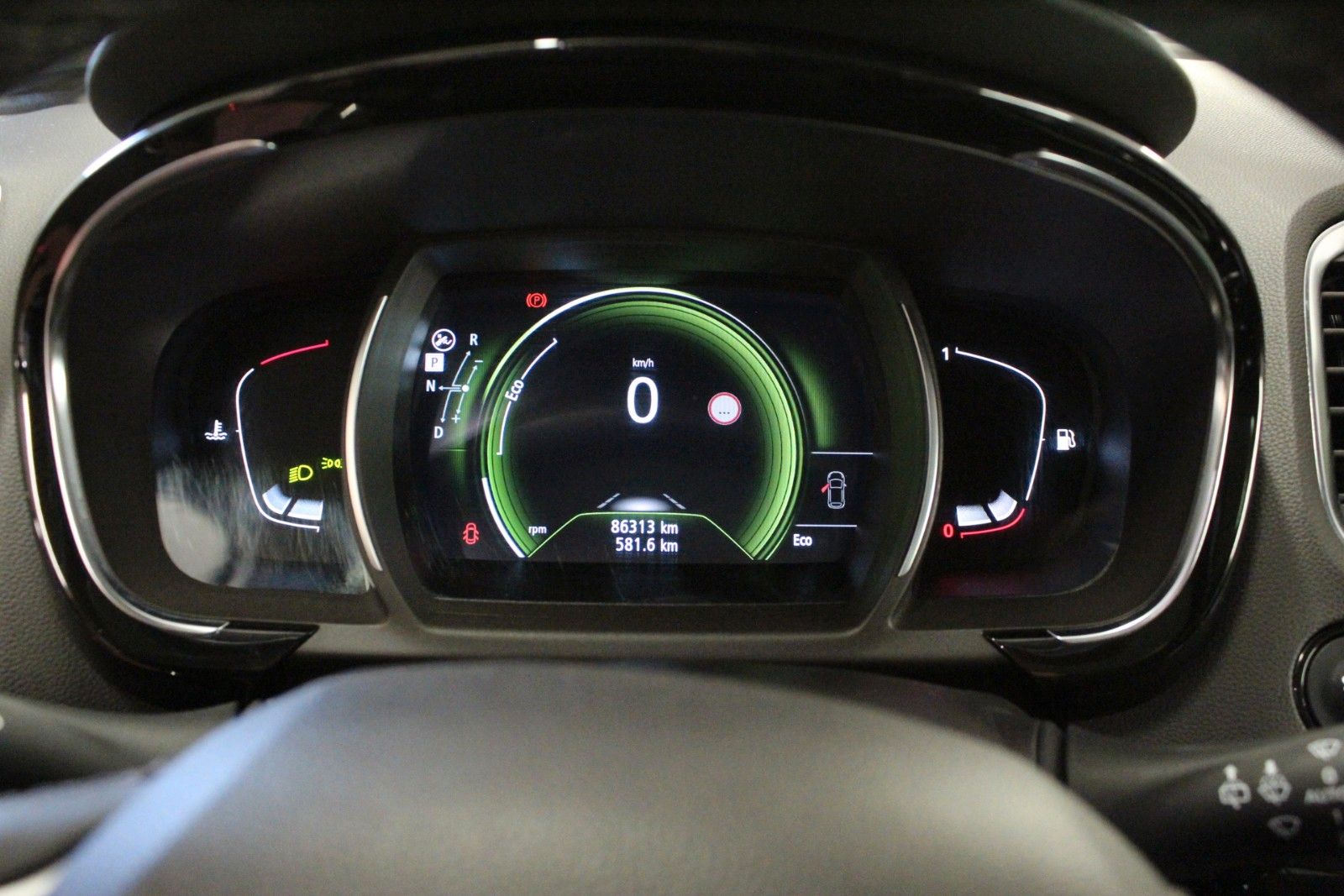 Fahrzeugabbildung Renault Espace ENERGY TCe 200 EDC Intens 7 Sitzer