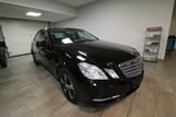 Mercedes-Benz E 200 CDI 2,1L Limousine BlueEfficiency PDC H&V - Mercedes-Benz E 200: Cdi Blueefficiency