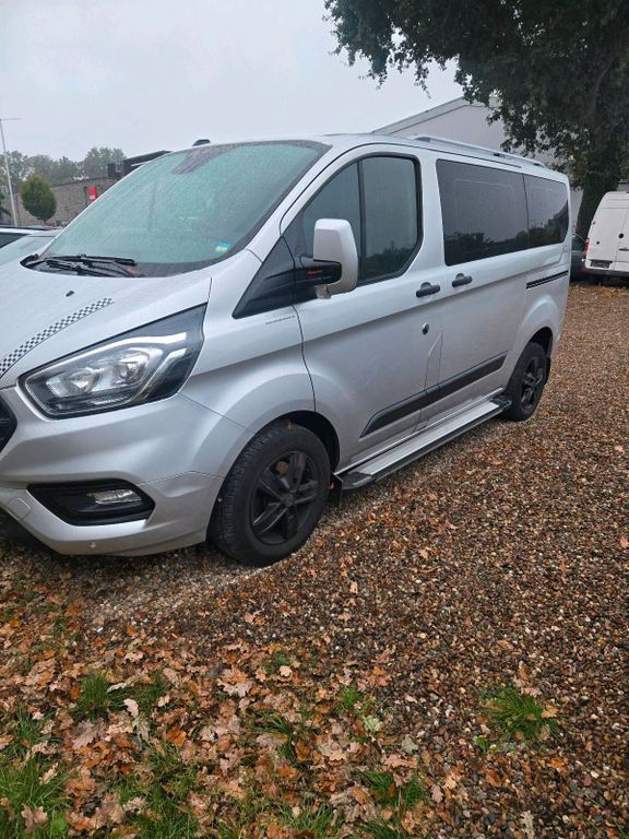 Image of Ford Transit Custom