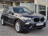 BMW X3 xDrive20d Advantage,LED,AHK,NAVI,PANO,RFK