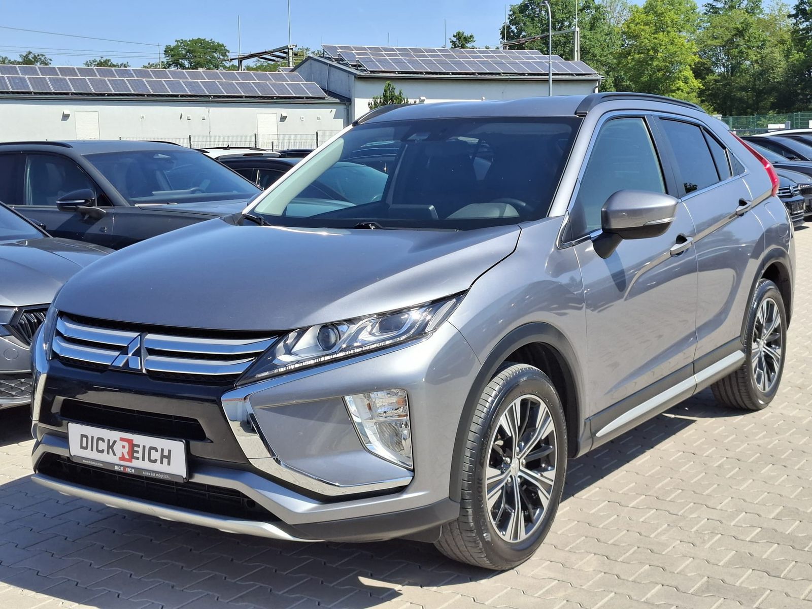 Fahrzeugabbildung Mitsubishi Eclipse Cross 1.5 Plus KAMERA*TEMP*KLIMA*SHZ*APP