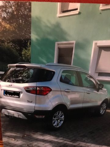 Ford EcoSport 1,5 Ti-VCT PowerShift Titanium Titanium