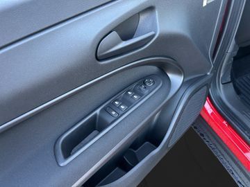 Fiat 600 1.2 Business Edition ALLWETTER SHZ LED KAMER