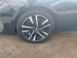 Peugeot 508 HYBRID 225 e-EAT8 GT SW + GARANTIE - Peugeot 508 mit Hybrid-Antrieb: Kombi
