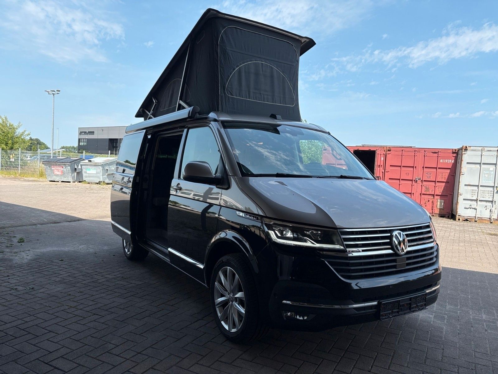 Fahrzeugabbildung Volkswagen T6 California Ocean
