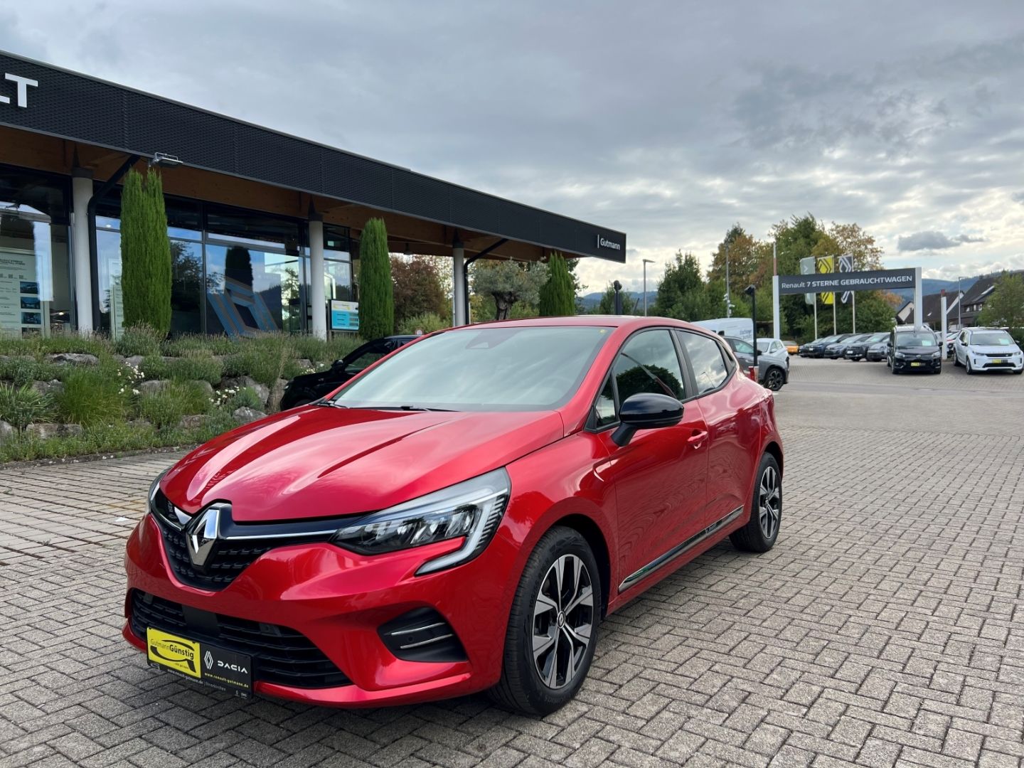 Fahrzeugabbildung Renault Clio V Evolution Navi Digitales Cockpit LED Appl