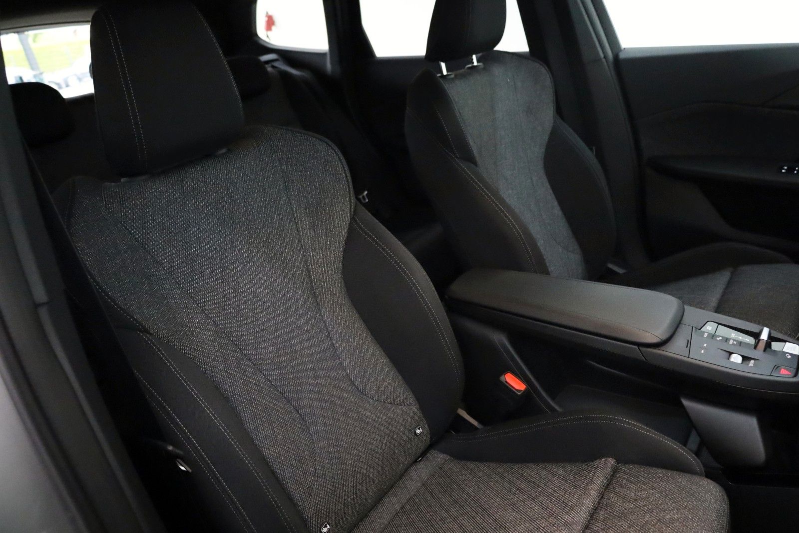 Fahrzeugabbildung BMW X1 xDrive 25 e,Navi,LED,SH,Kamera,Carplay,DAB