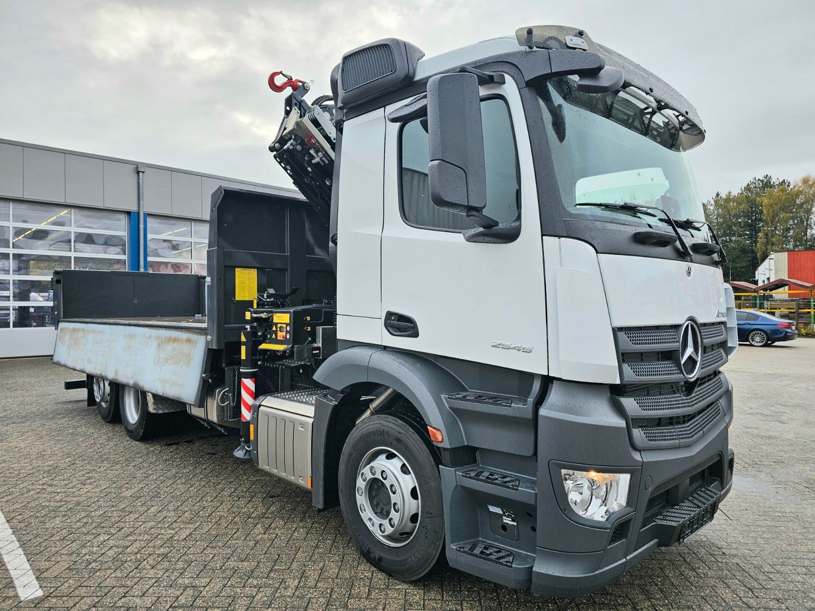 Fahrzeugabbildung Mercedes-Benz Actros 2545 Bordmatik Lenk/Lift FASSI 235-6