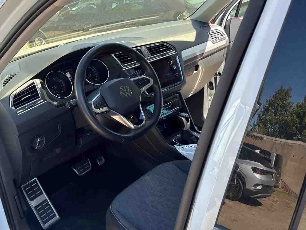 Volkswagen Tiguan - Bild 8