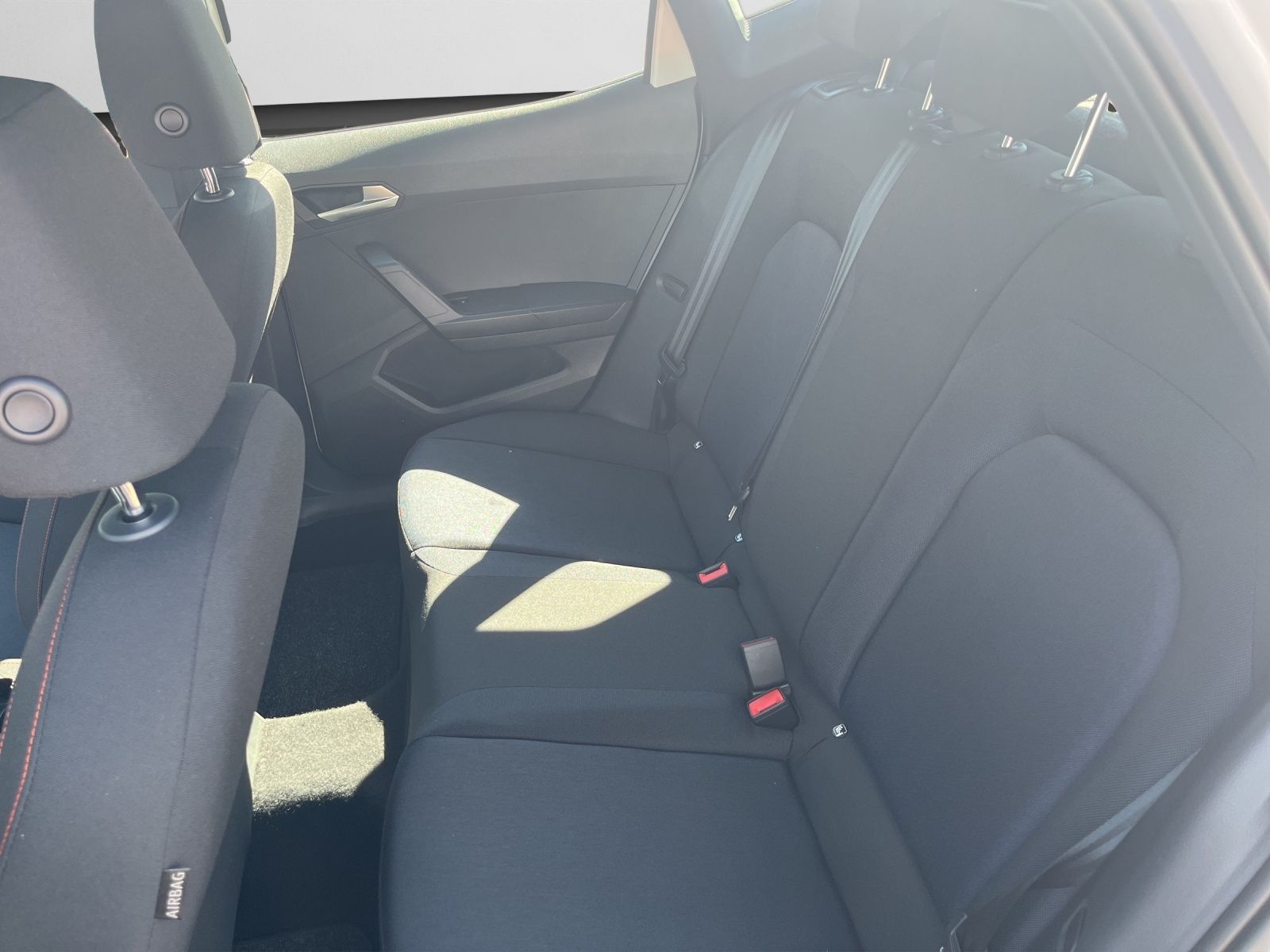 Seat Arona - Bild 15