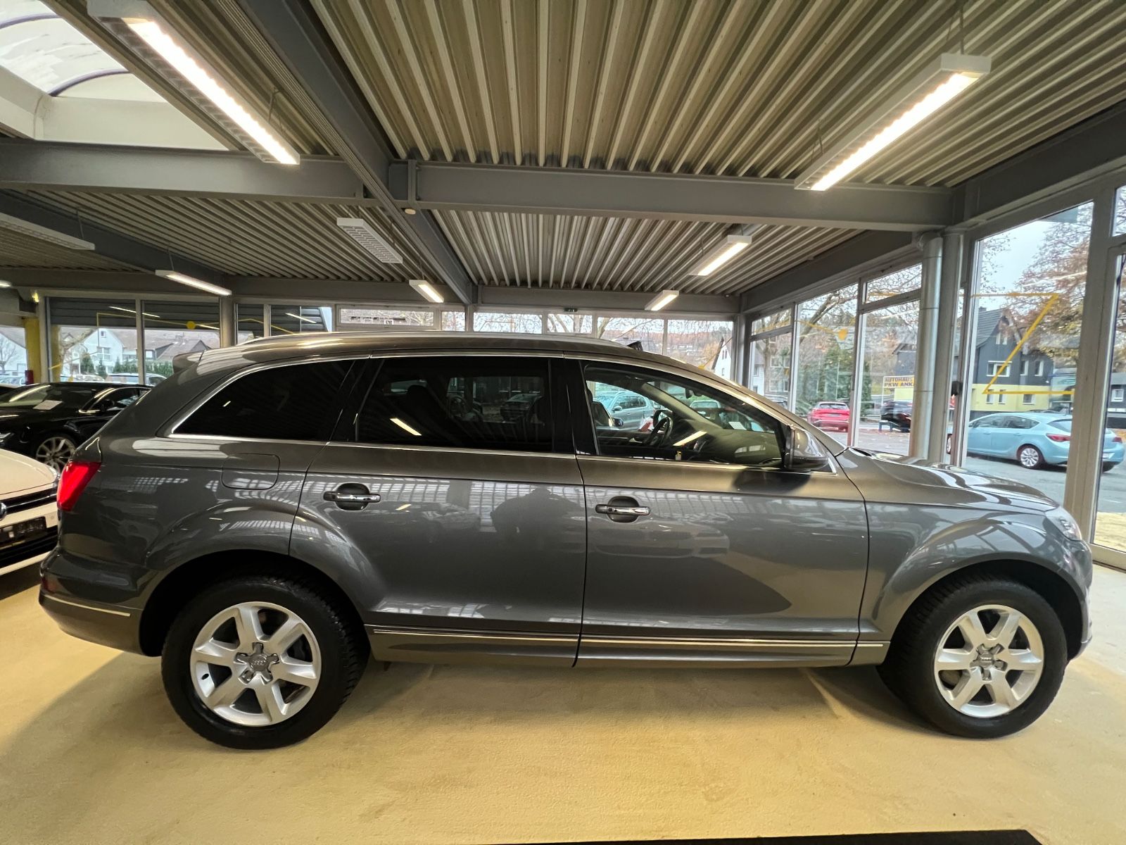 Fahrzeugabbildung Audi Q7 3.0 TDI quattro * 1.HAND * 7.Sitzer *