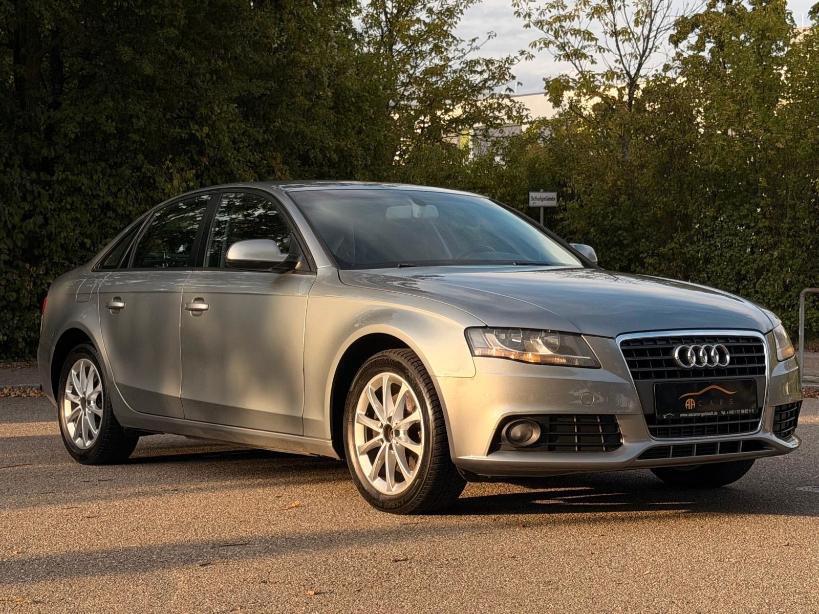 Audi A4 - 1