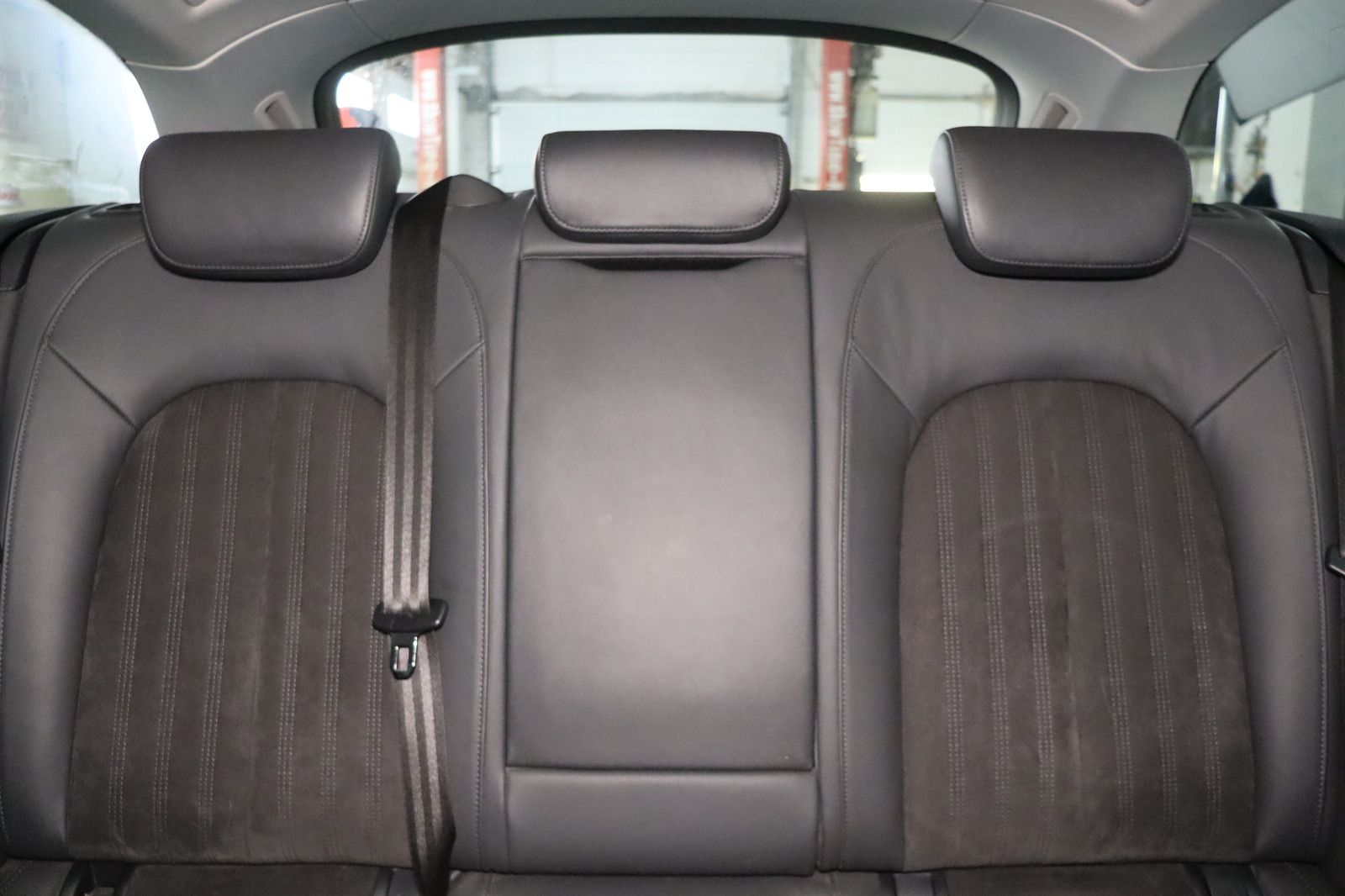 Fahrzeugabbildung Audi A6 Avant 3.0 TDI quattro Pano. * AHK * Service