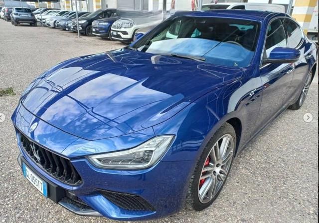 Jiný MASERATI Ghibli 330 CV MHEV GT