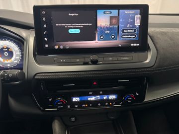 Fahrzeugverkauf 16 Nissan Qashqai N-Design Leder*Pano*HeadUp*20Zoll