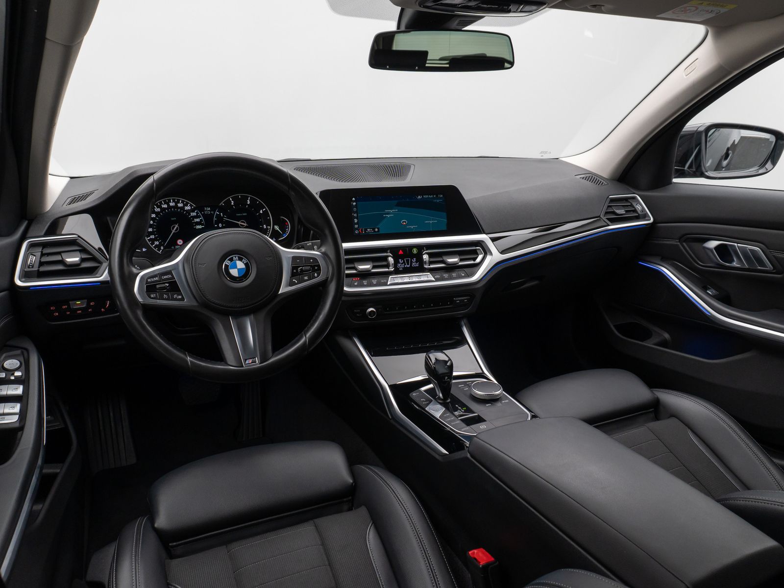 Fahrzeugabbildung BMW 330d xD SportLine Kamera CockPit+HUD Lordos LED