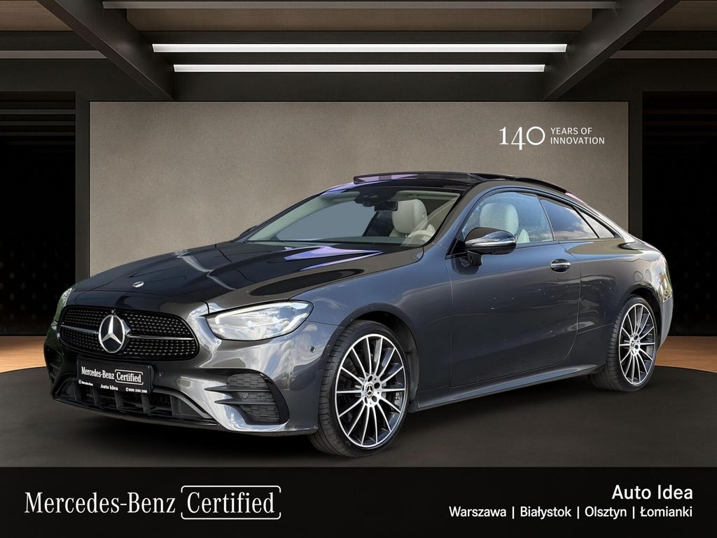 Image of Mercedes-Benz E 300
