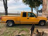 Chevrolet C 1500 Pickup - Chevrolet C1500 mit Benzin-Antrieb