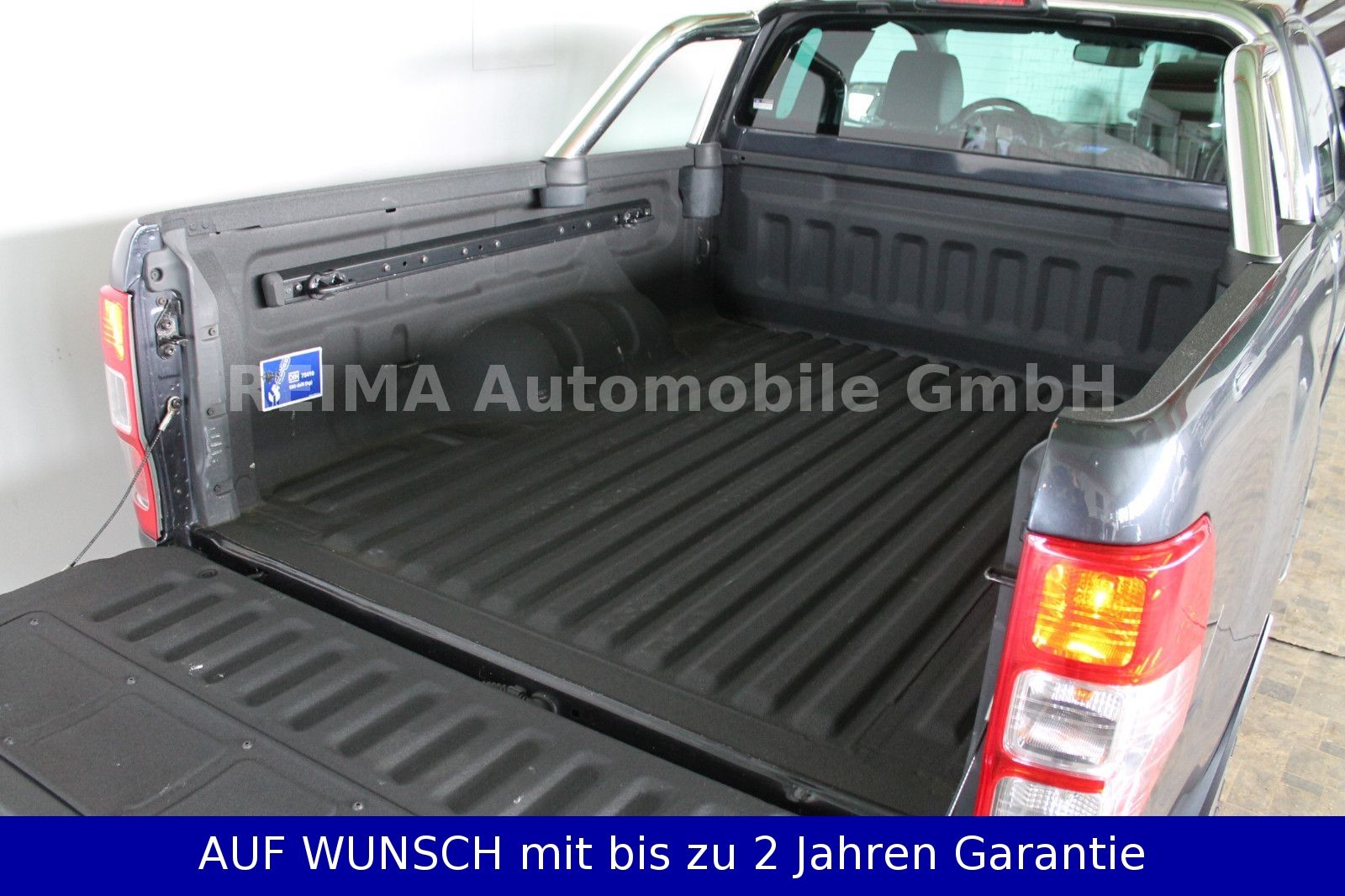 Fahrzeugabbildung Ford Ranger Limited Extrakabine 4x4, Trittbretter