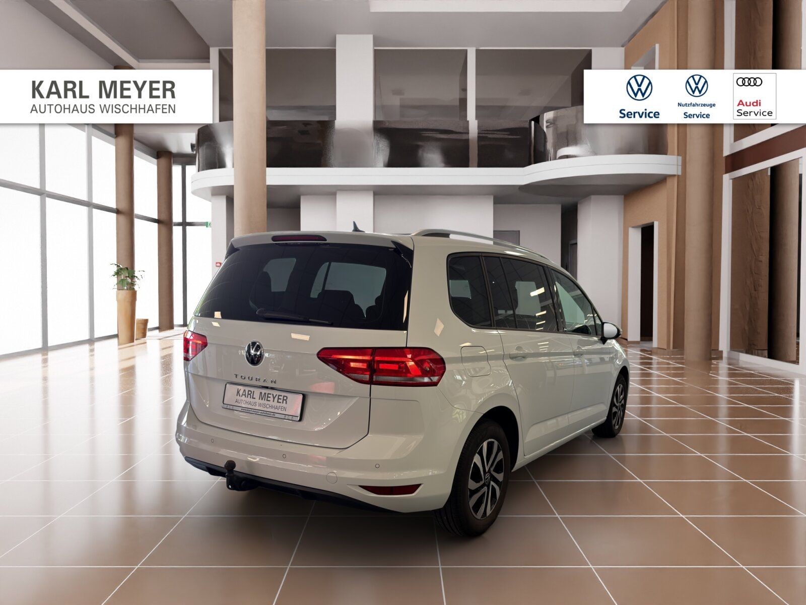 Fahrzeugabbildung Volkswagen Touran Active 1.5 TSI DSG AHK APP Kamera