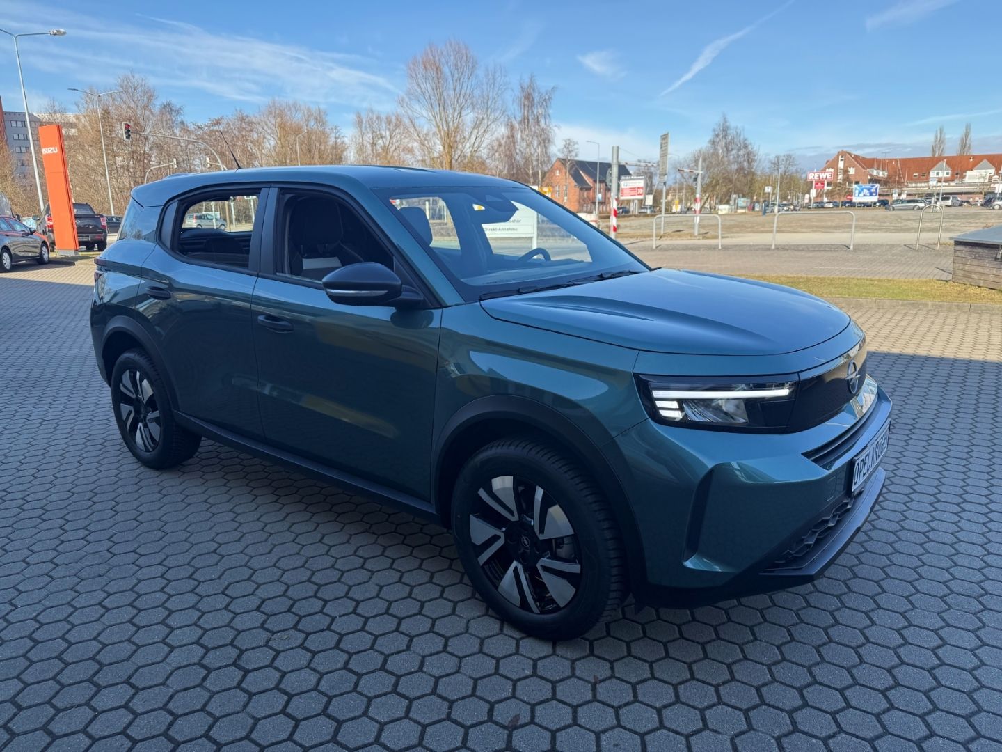 Fahrzeugabbildung Opel Frontera 1.2 Edition SHZ+LHZ+Kamera+Allwetter