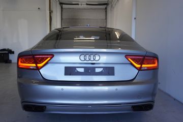 Audi A7 - 8