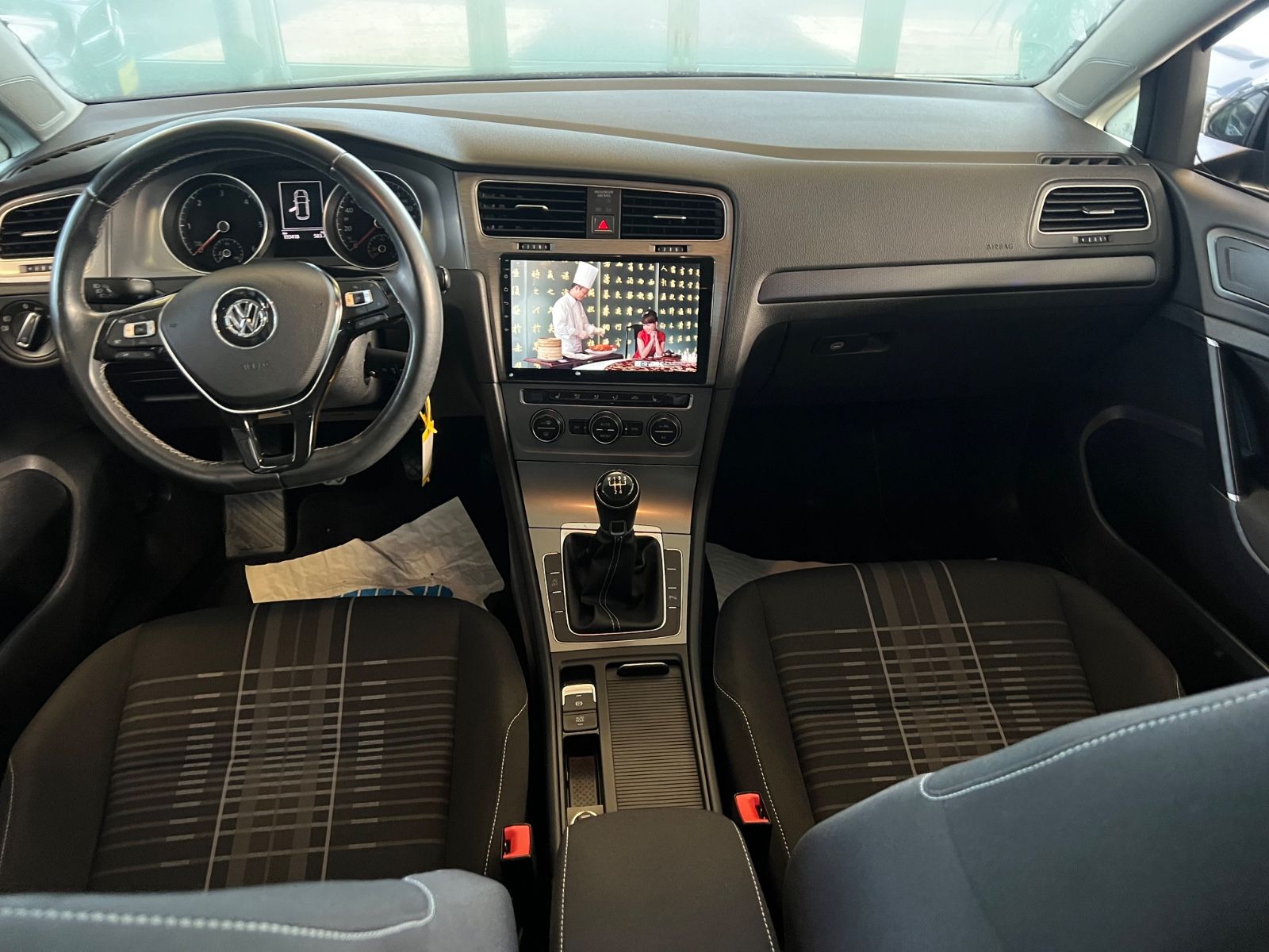 Fahrzeugabbildung Volkswagen Golf VII Lim. 1.6 TDI Comfortline BMT