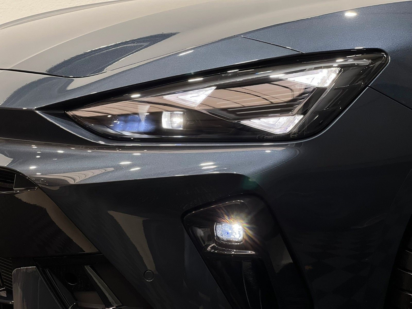 Fahrzeugabbildung CUPRA Leon Sportstourer 1.5 TSI - ACC - Keyless - AHK