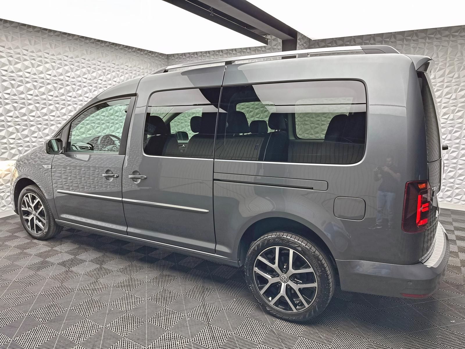 Fahrzeugabbildung Volkswagen CADDY 2.0TDI MAXI/HIGHLINE/ANDROID/AHK/ACC/7SITZ