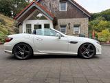 Mercedes-Benz SLK 200 Automatik in Diamantweiß Metallic - Mercedes-Benz SLK 200: Automatik