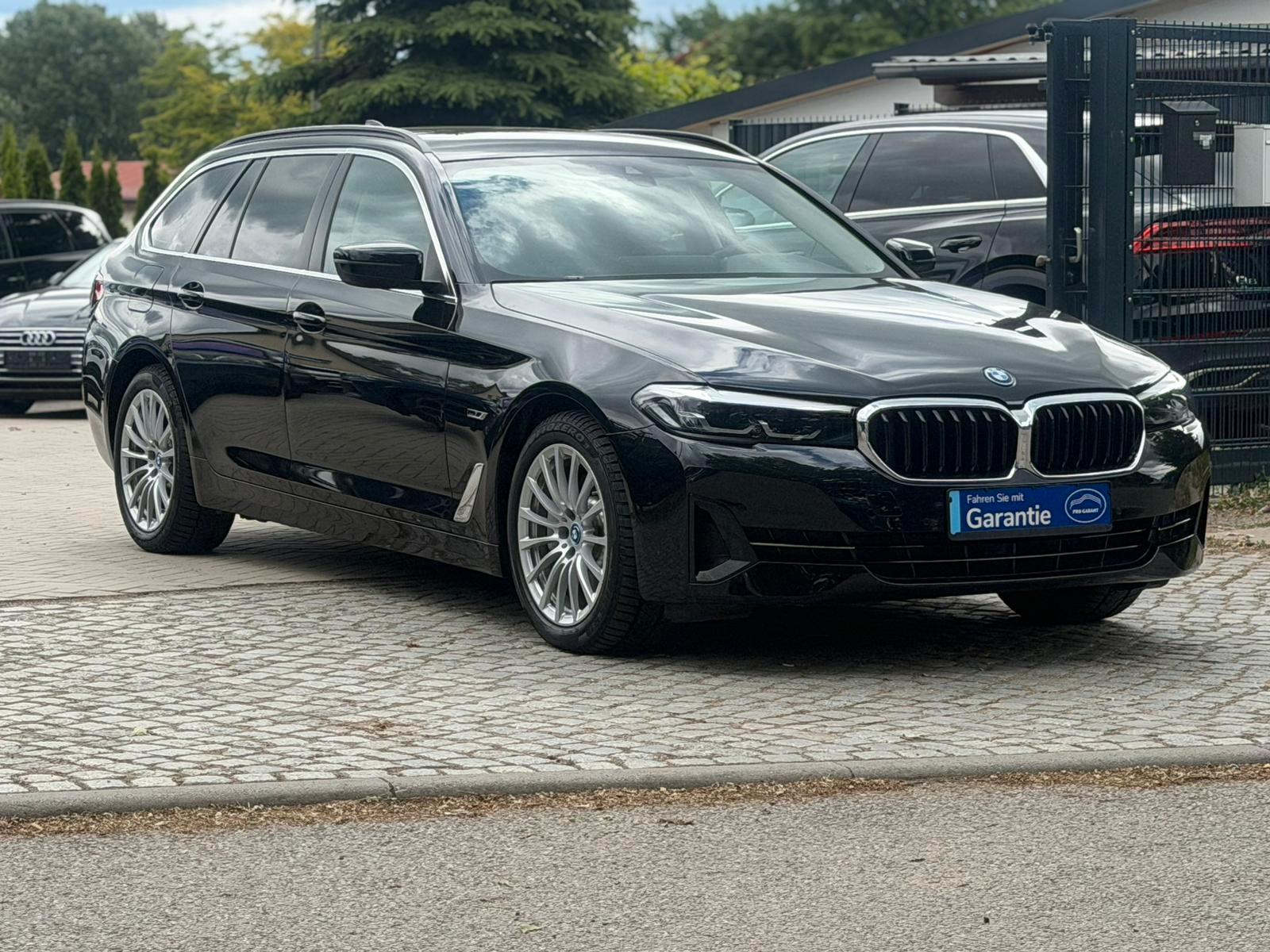 BMW 530e Touring LED*PDC*