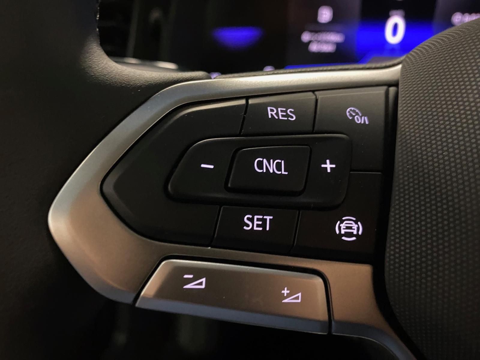 Fahrzeugabbildung Volkswagen Polo 1.0 TSI Life Android Auto+APP+PDC+KAMERA+SI