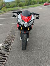 Aprilia Tuono V4 1100 Factory -Akra- Service u.TÜV neu  - APRILIA TUONO 1100 V4