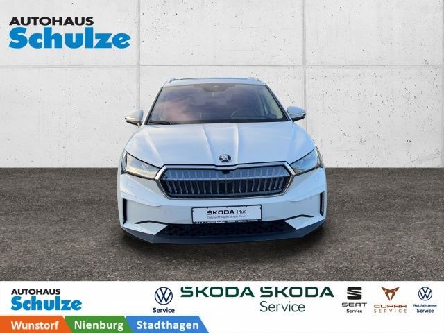 Fahrzeugabbildung Skoda Enyaq iV 80 Loft, AHK, Panorama, Crystal Face