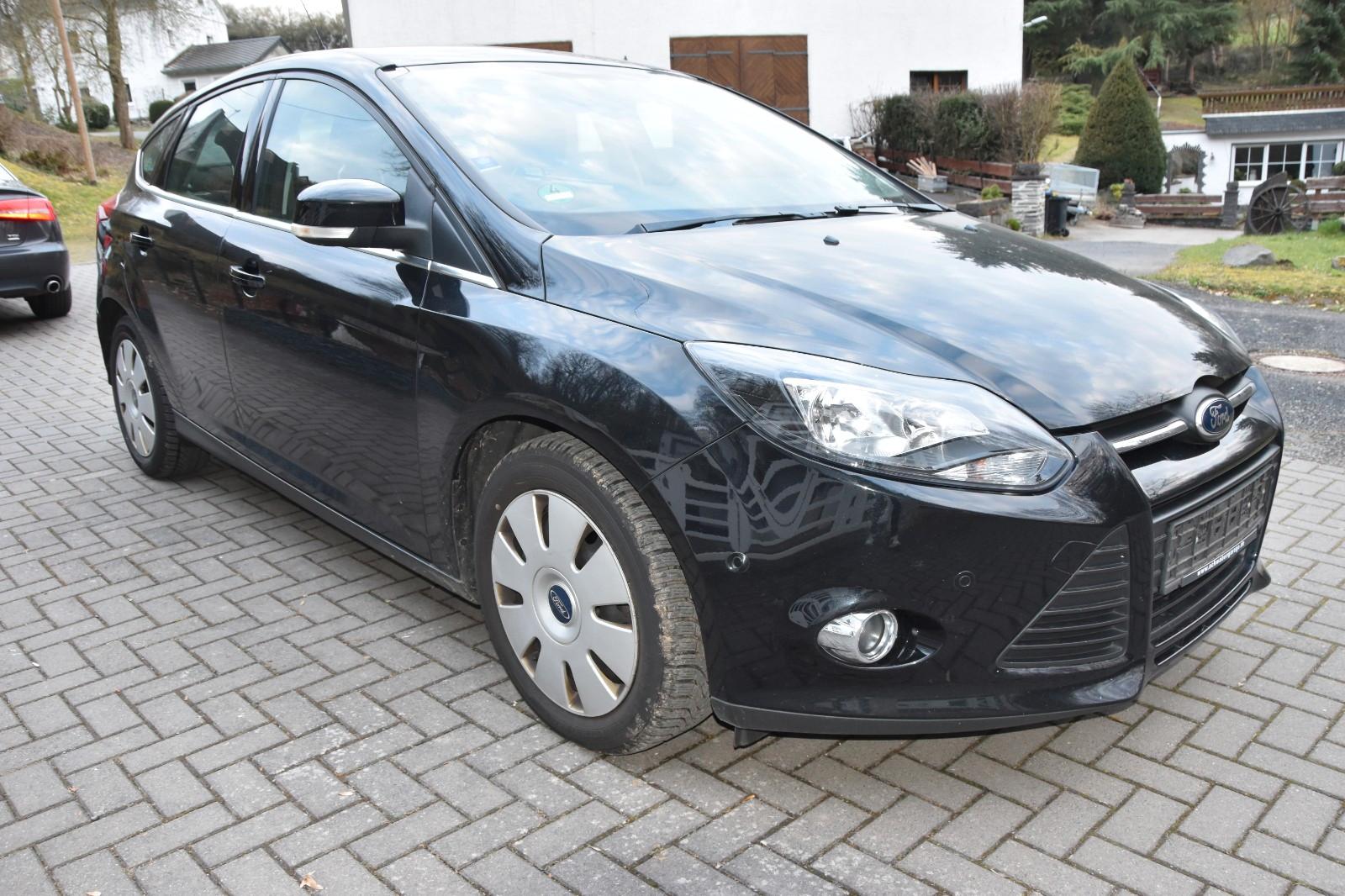 Ford Focus Lim. Champions Edition