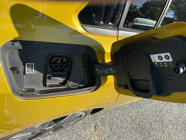 Fahrzeugabbildung Opel Astra L Electric GS 115KW