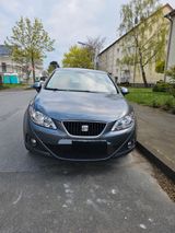 Seat Ibiza 1.4  - Seat Ibiza aus 2012 mit Benzin-Antrieb: Kleinwagen, 1.4