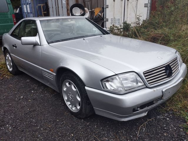 Mercedes-Benz SL 320/RHD/Cabrio/Klima/neu lackiert in silber