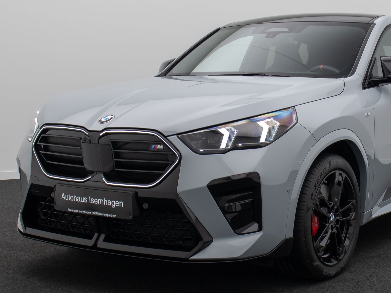 Fahrzeugabbildung BMW X2 M35i xD HUD 360&deg; H/K DAB Panorama 19Zoll Voll