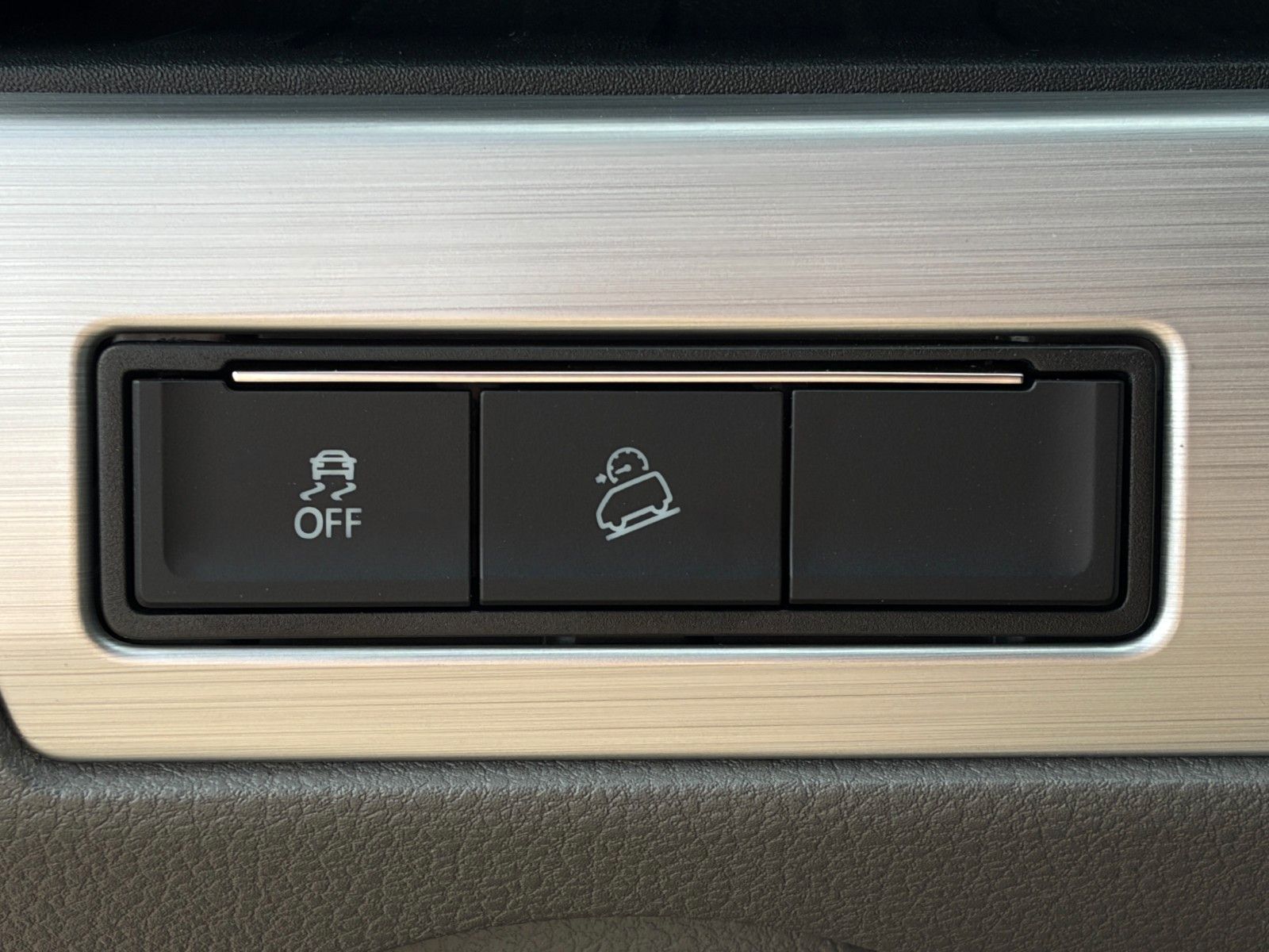 Fahrzeugabbildung Volkswagen T6.1 California Ocean 2.0 TDI Hub Küche Markise
