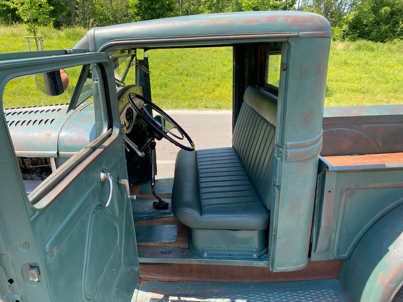 Ford Pickup 1932 V8 "Ford Outlaw Speed Shop" Hot Rod