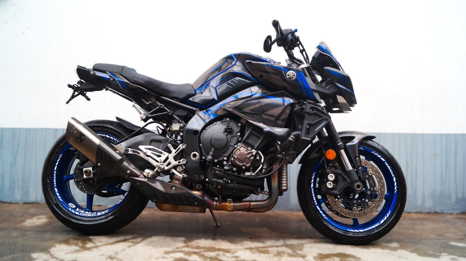 Yamaha MT-10 | *1.Hand* | Akrapovic | Reifen + Insp NEU
