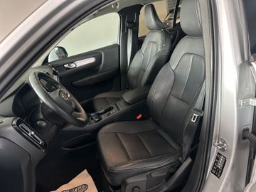 Volvo XC40 - 11