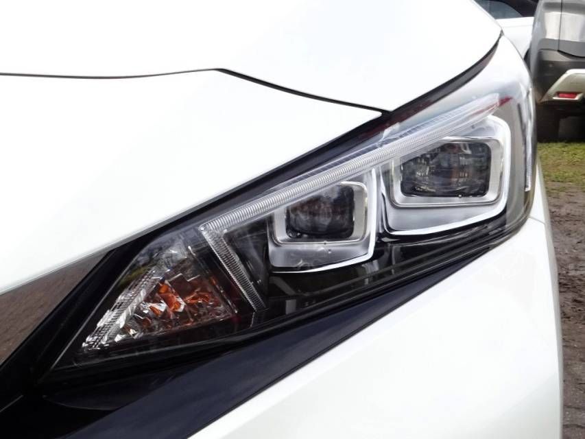 Fahrzeugabbildung Nissan Leaf  N-Connecta