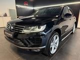Volkswagen Touareg V6 TDI Terrain Tech 4Mot/ Stand-Hzg+Ahk - VW Touareg Gebrauchtwagen in Hannover