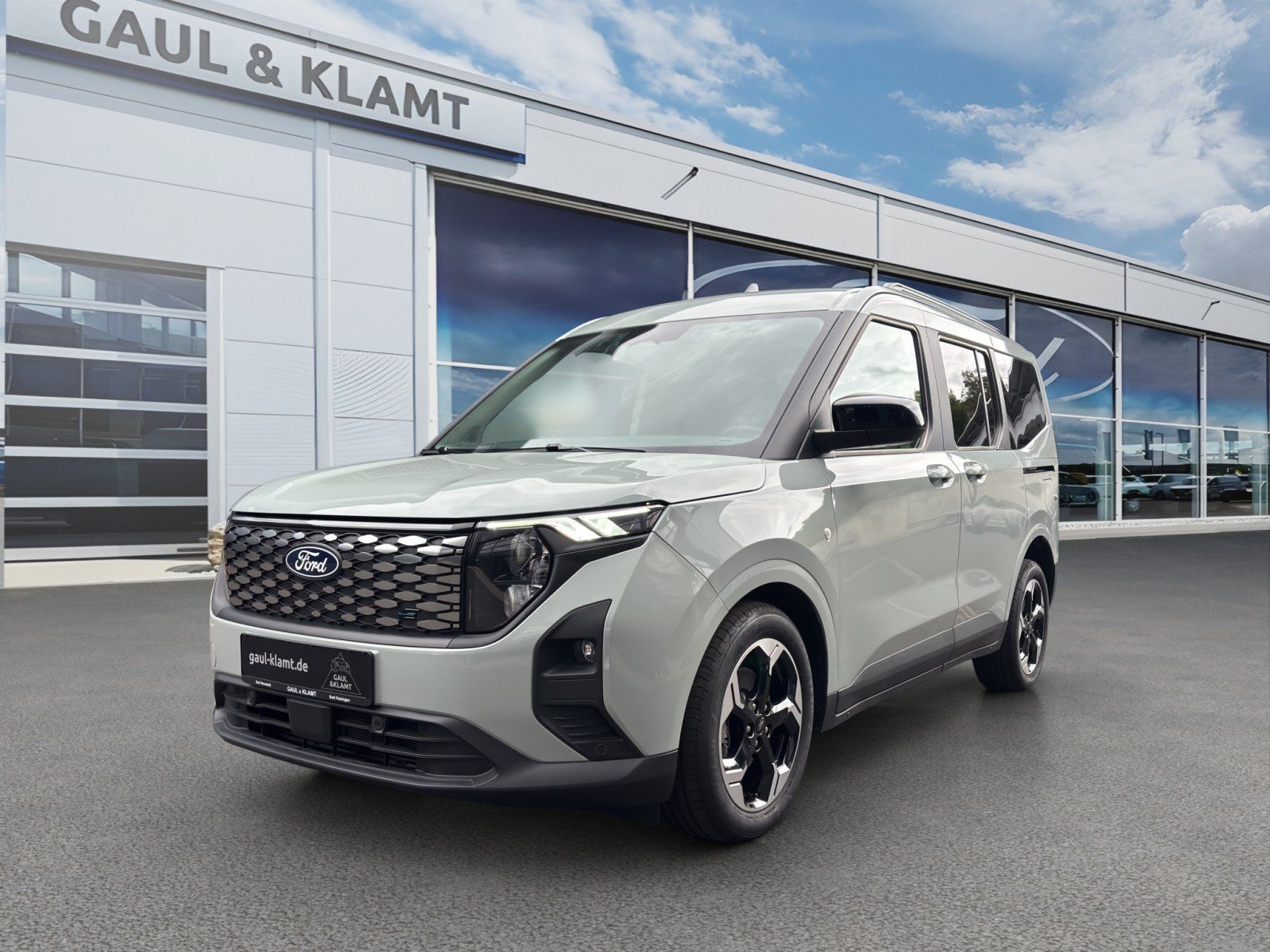 Fahrzeugabbildung Ford Tourneo Courier eMotor BEV Titanium